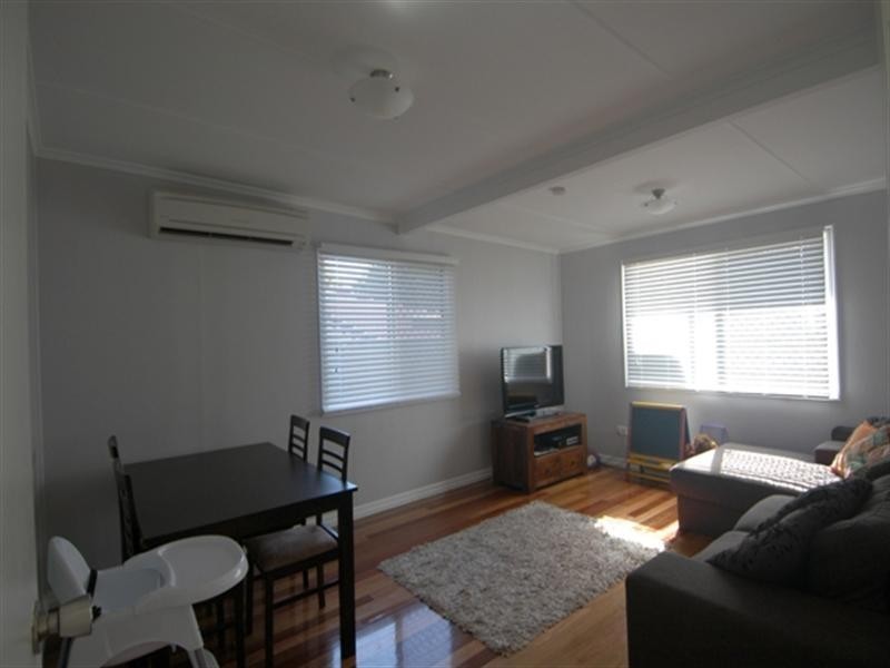 194 Glebe Road, Booval QLD 4304