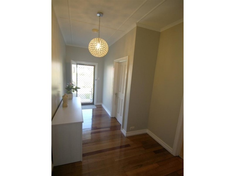 194 Glebe Road, Booval QLD 4304