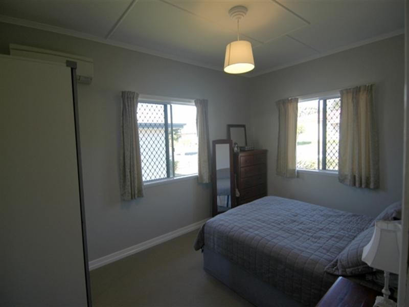 194 Glebe Road, Booval QLD 4304
