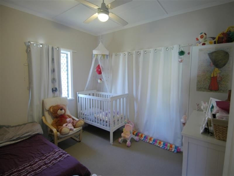 194 Glebe Road, Booval QLD 4304