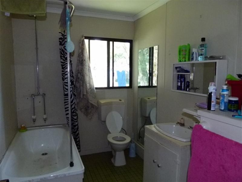 11 Gledhow Street, Willowbank QLD 4306