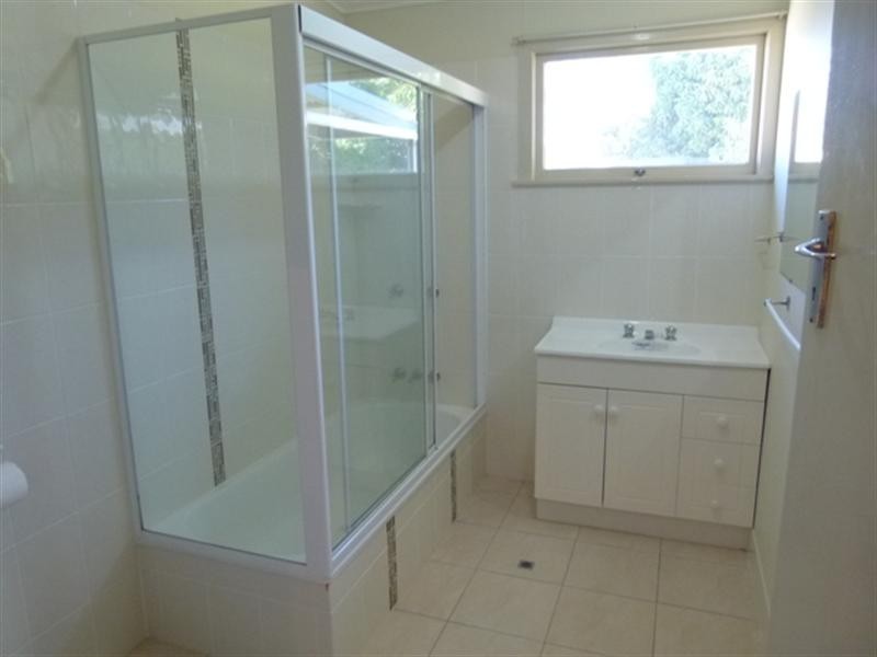 20 Deacon Street, Basin Pocket QLD 4305