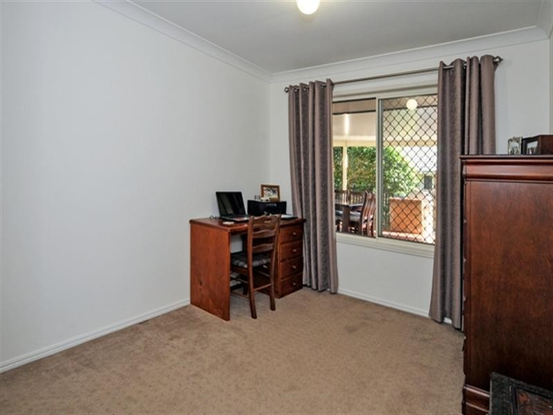 225 Ripley Road, Flinders View QLD 4305