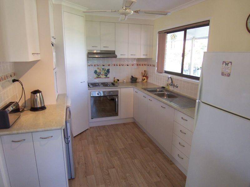 100 Grants Road, Lower Mount Walker QLD 4340