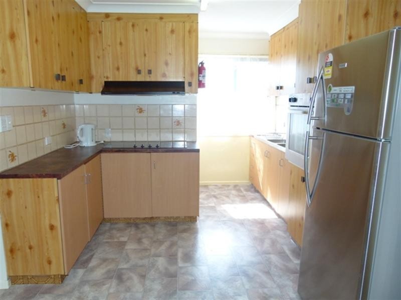 2 O’Keefe Street, Leichhardt QLD 4305