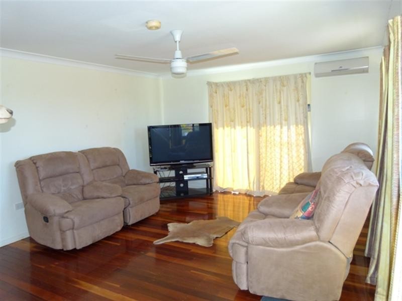 2 O’Keefe Street, Leichhardt QLD 4305