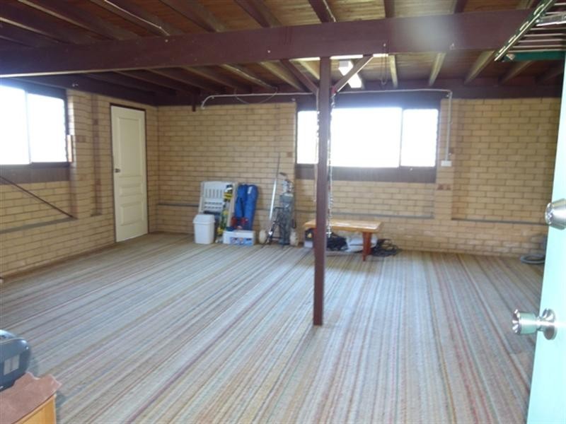 2 O’Keefe Street, Leichhardt QLD 4305