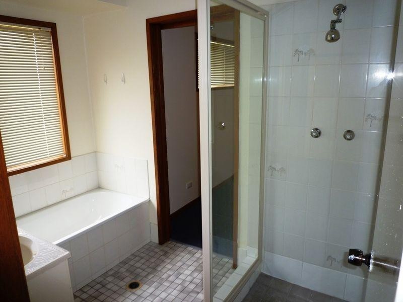 52 Jacaranda Drive, Yamanto QLD 4305