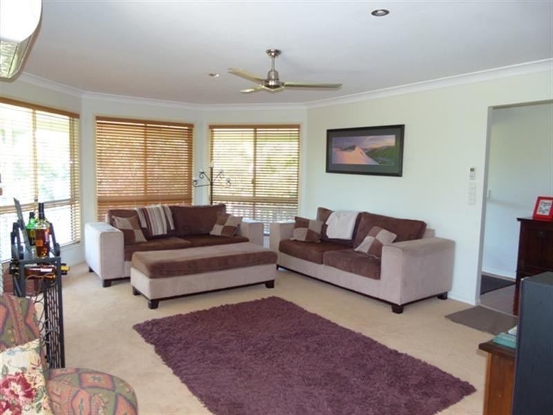 17 Winland Drive, Deebing Heights QLD 4306