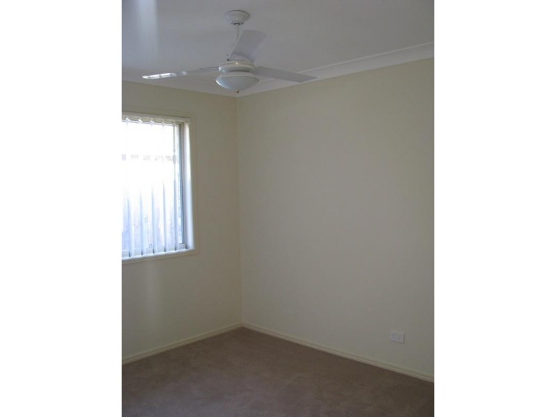 100 Anna Drive, Raceview QLD 4305