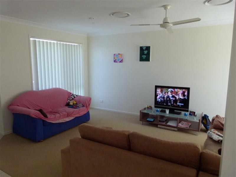 84 Jacaranda Drive, Yamanto QLD 4305