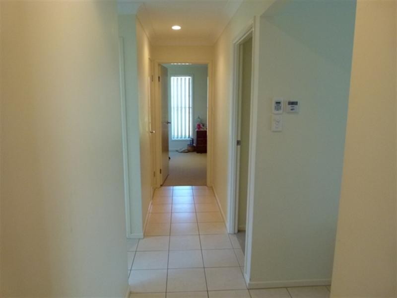 84 Jacaranda Drive, Yamanto QLD 4305