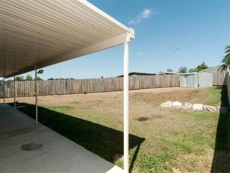 4 Pinkwood Court, Yamanto QLD 4305