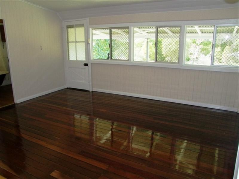 7 Spring Street, East Ipswich QLD 4305