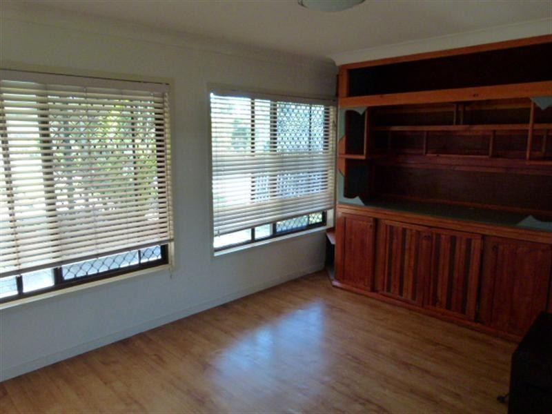 2 Dolbern Street, Willowbank QLD 4306