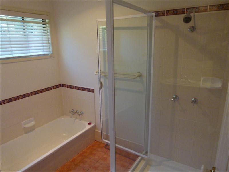 2 Dolbern Street, Willowbank QLD 4306