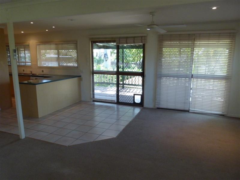 2 Dolbern Street, Willowbank QLD 4306