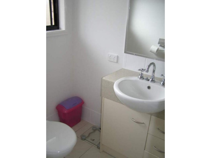 74 Anna Drive, Raceview QLD 4305