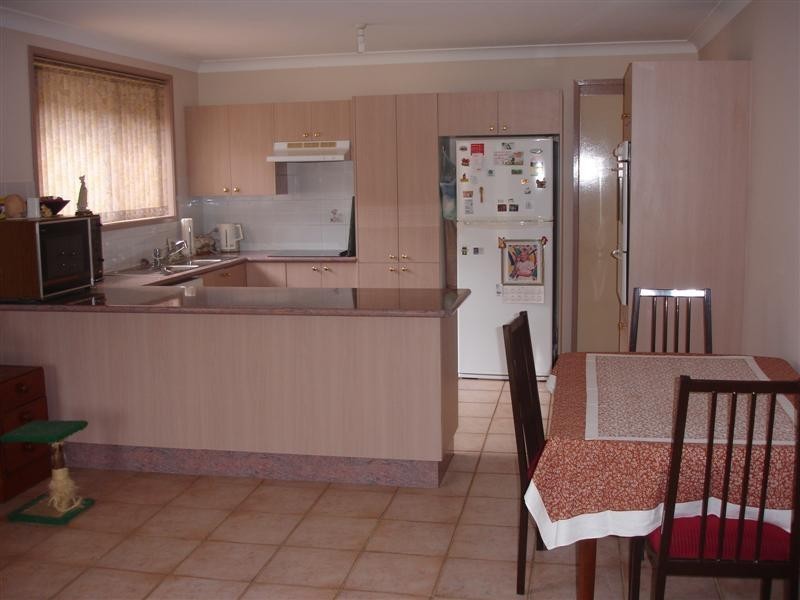 Wattle Grove NSW 2173