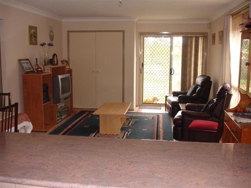 Wattle Grove NSW 2173