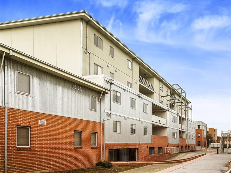 17/97 Brickworks Drive, Brunswick VIC 3056