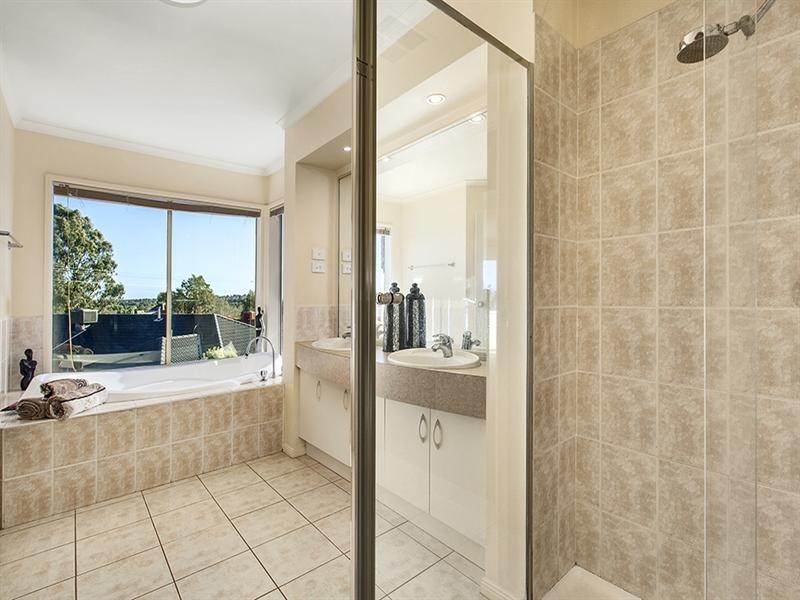 5 Kilcatten Rise, Rowville VIC 3178