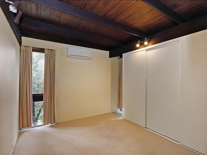 13 Belinda Crescent, Doncaster East VIC 3109