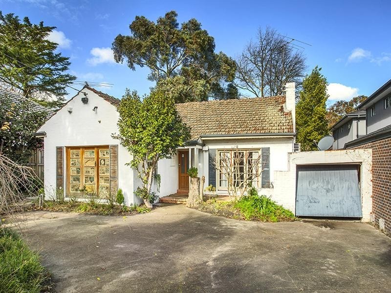 64 Bulleen Road, Balwyn North VIC 3104