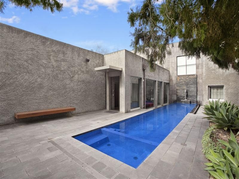 15 Outlook Drive, Eaglemont VIC 3084