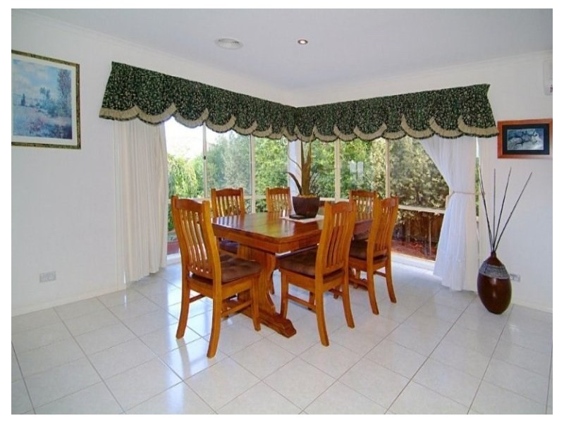 62 Trinity Way, South Morang VIC 3752