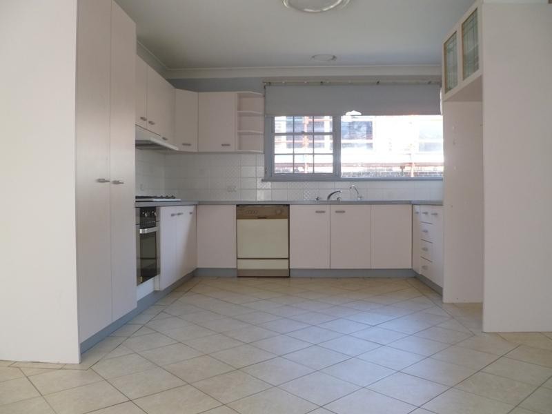 12 Soderlund Drive, Doncaster VIC 3108