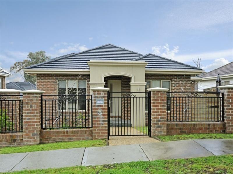 1/122 Beverley Street, Doncaster East VIC 3109