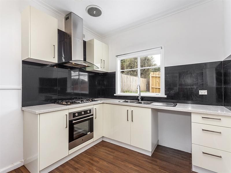 69A Middleborough Road, Burwood VIC 3125