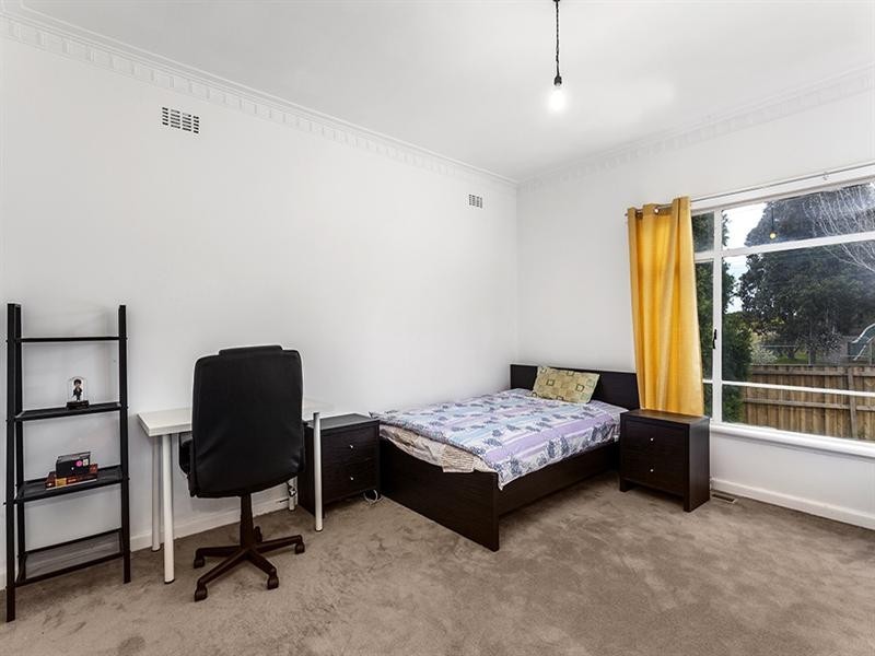 69A Middleborough Road, Burwood VIC 3125