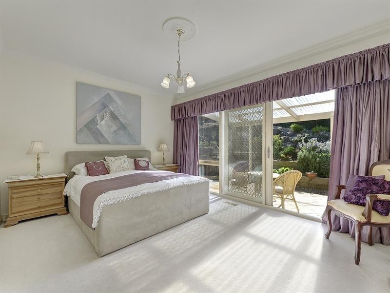 14 Batskos Drive, Warrandyte VIC 3113