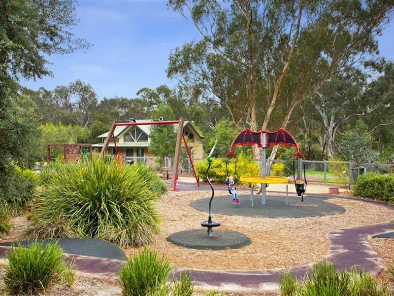 5 Unwin Street, Templestowe VIC 3106