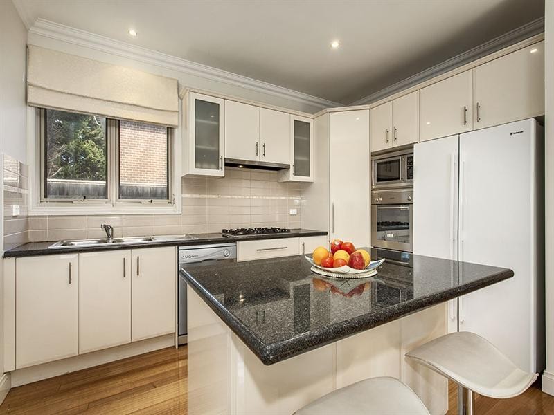 2A Maldon Crescent, Doncaster East VIC 3109