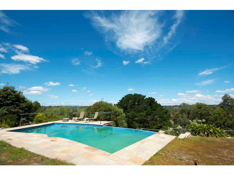 52 Bonds Road, Lower Plenty VIC 3093