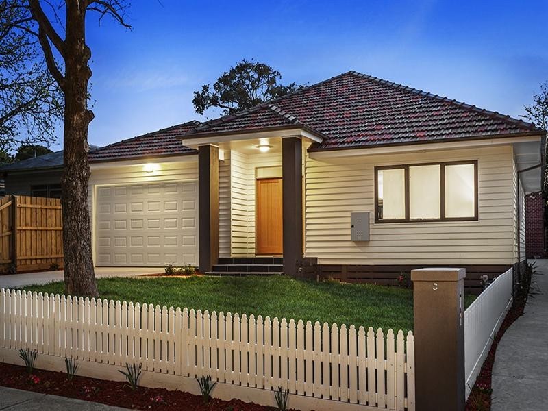 1/6 Milne Street, Mitcham VIC 3132