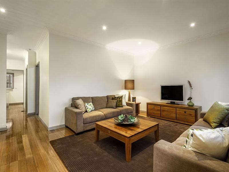 1/6 Milne Street, Mitcham VIC 3132