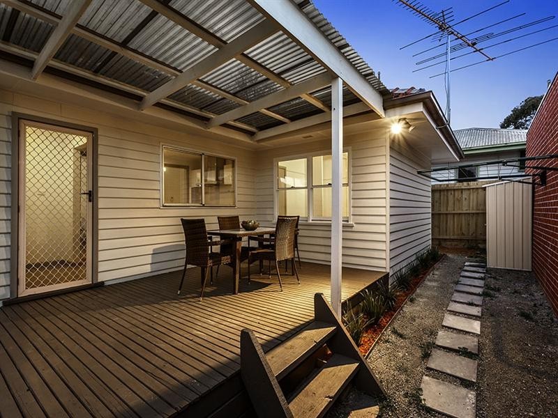 1/6 Milne Street, Mitcham VIC 3132
