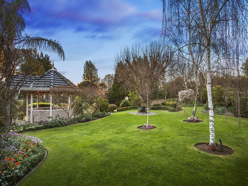 4 Beavis Court, Templestowe VIC 3106