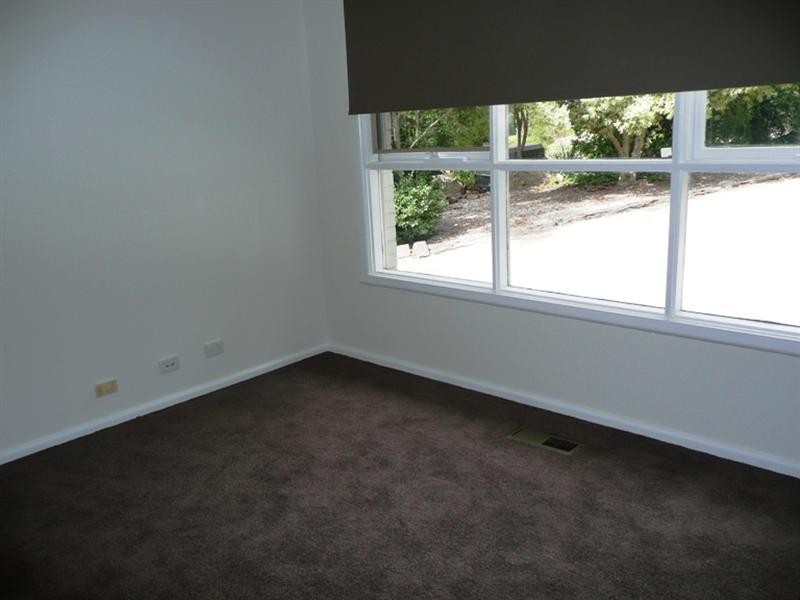 25 Arundel Road, Park Orchards VIC 3114