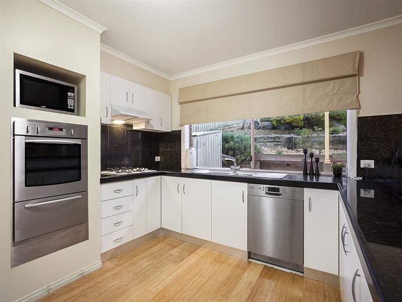 20 Schafter Drive, Doncaster East VIC 3109