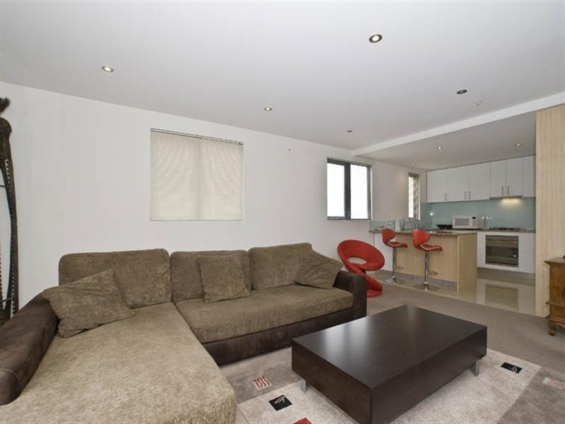 204/8 Clay Drive, Doncaster VIC 3108