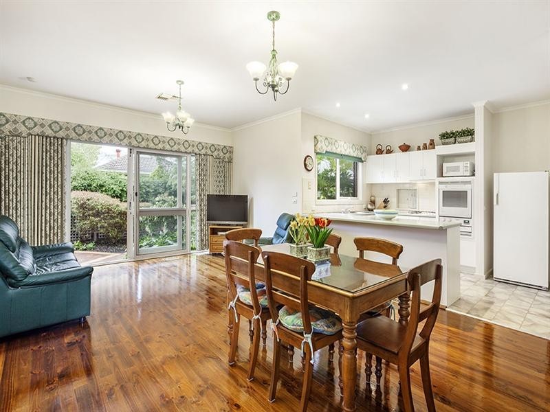 38 Landscape Drive, Doncaster East VIC 3109