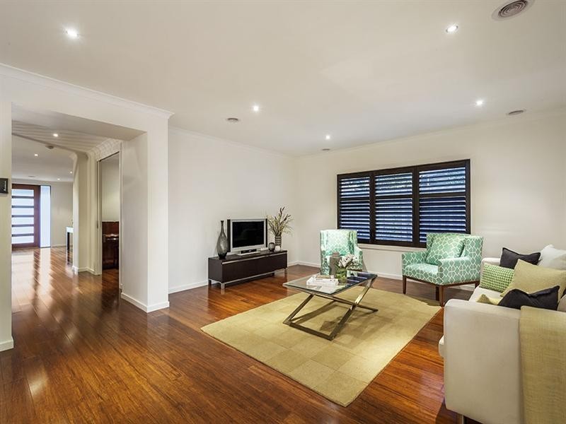 1 Myers Court, Doncaster VIC 3108