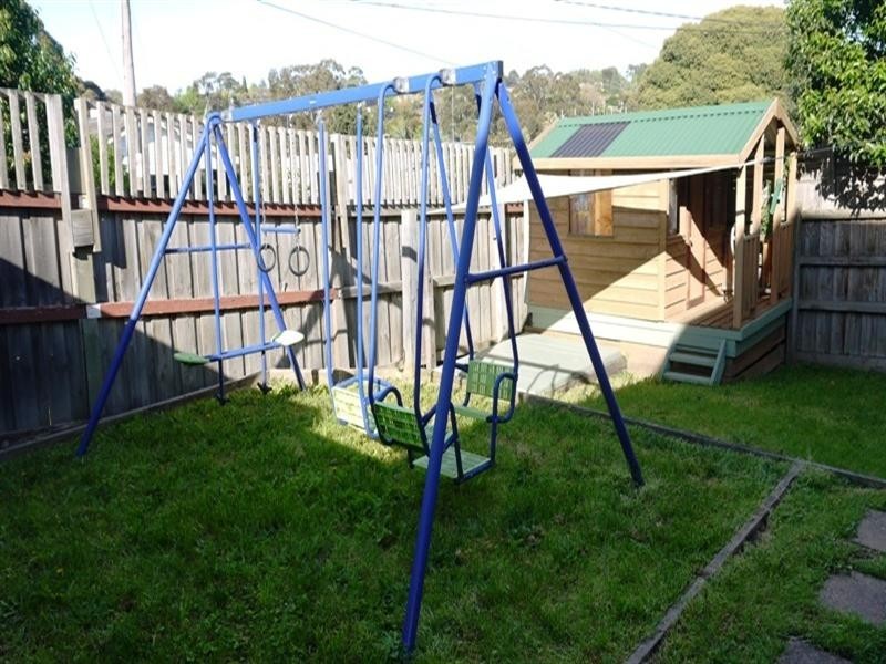 24 Alburnum Crescent, Templestowe Lower VIC 3107