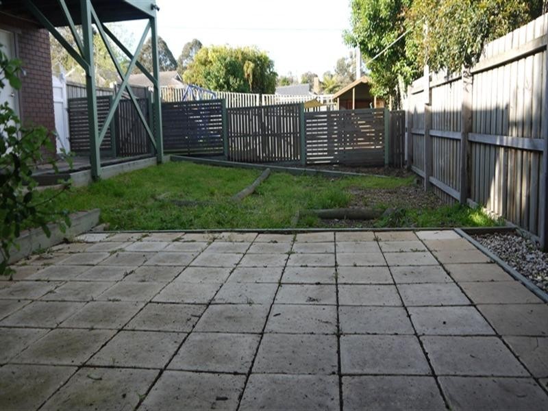 24 Alburnum Crescent, Templestowe Lower VIC 3107