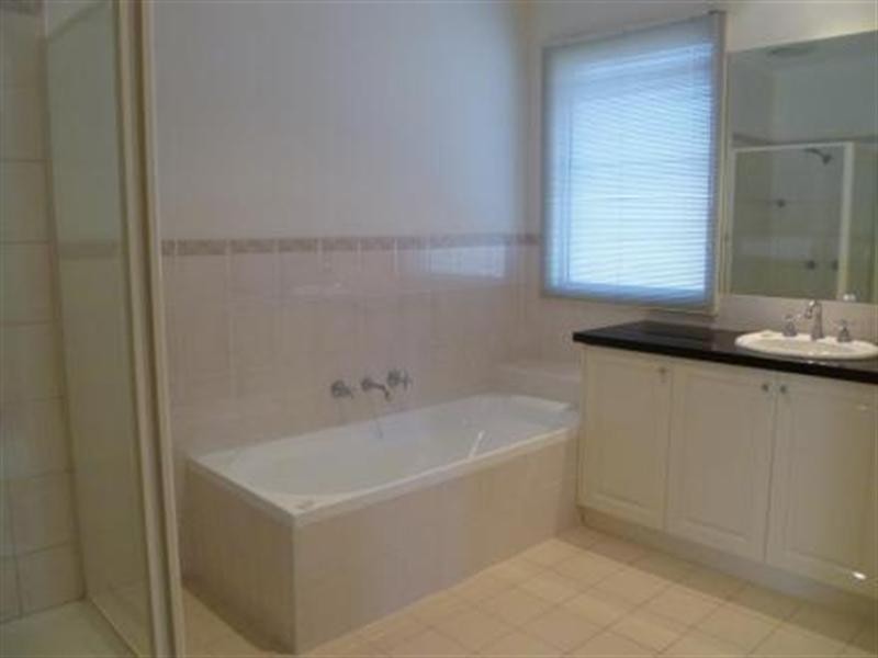 1/14 Ashford Street, Templestowe Lower VIC 3107